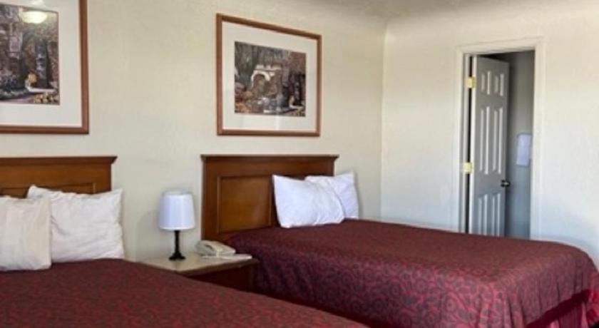 Travelodge By Wyndham Gallup Kültér fotó
